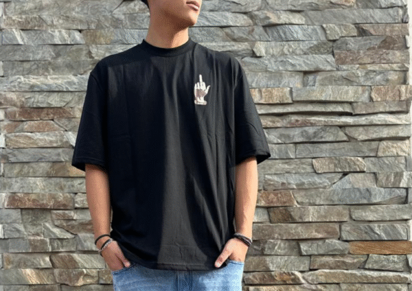 Remera CMMNTY